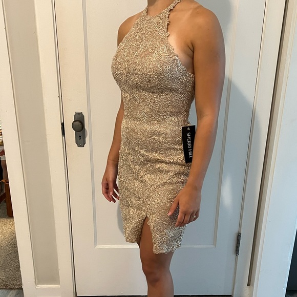 Sherri Hill Rose Gold homecoming/prom, Size 4 NWT, only tried on. - Picture 4 of 7